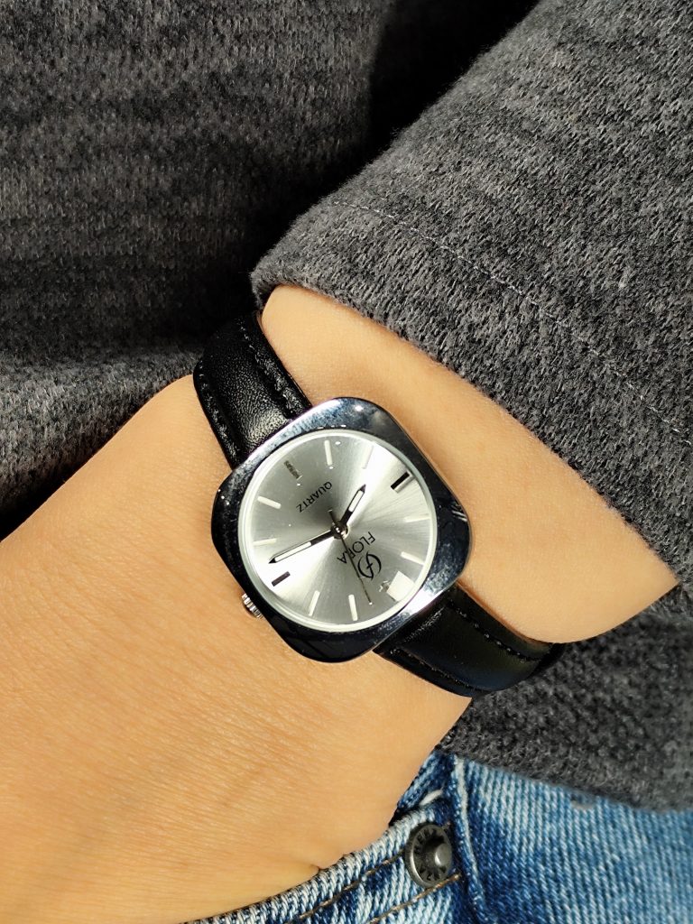 فلورا-چرمی دایره مربع