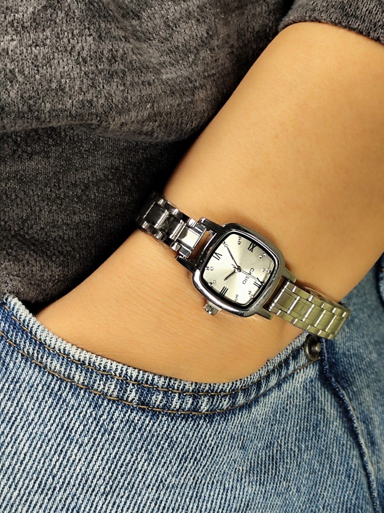 کاسیو-زنانه بنداستیل